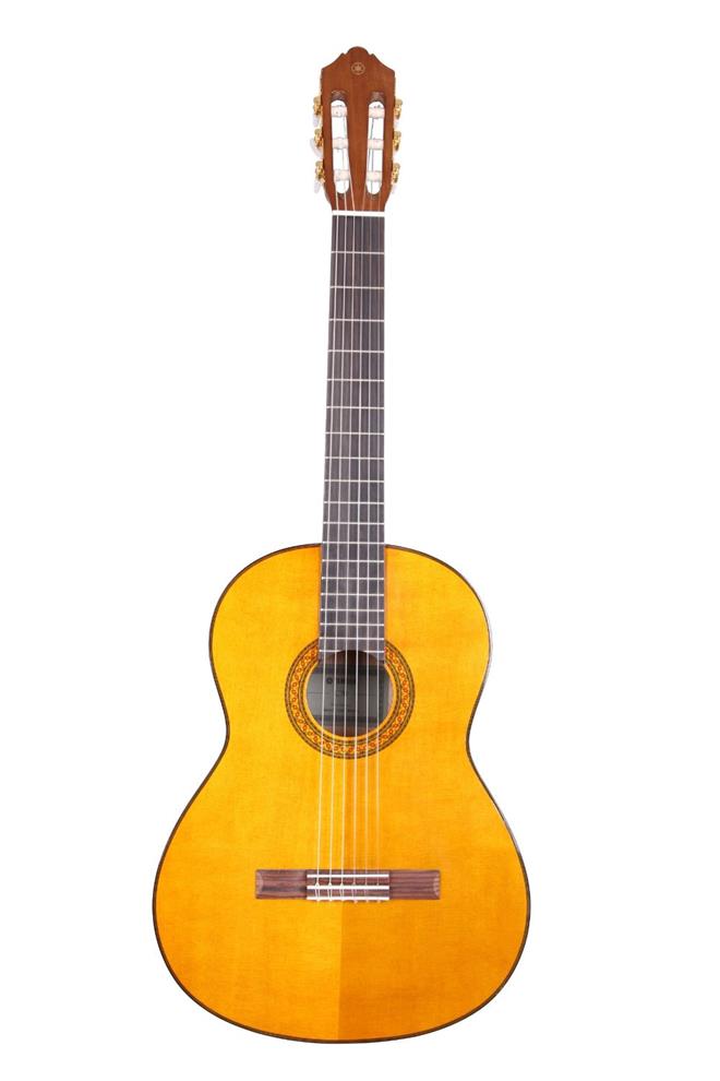 YAMAHA C70 klasična kitara